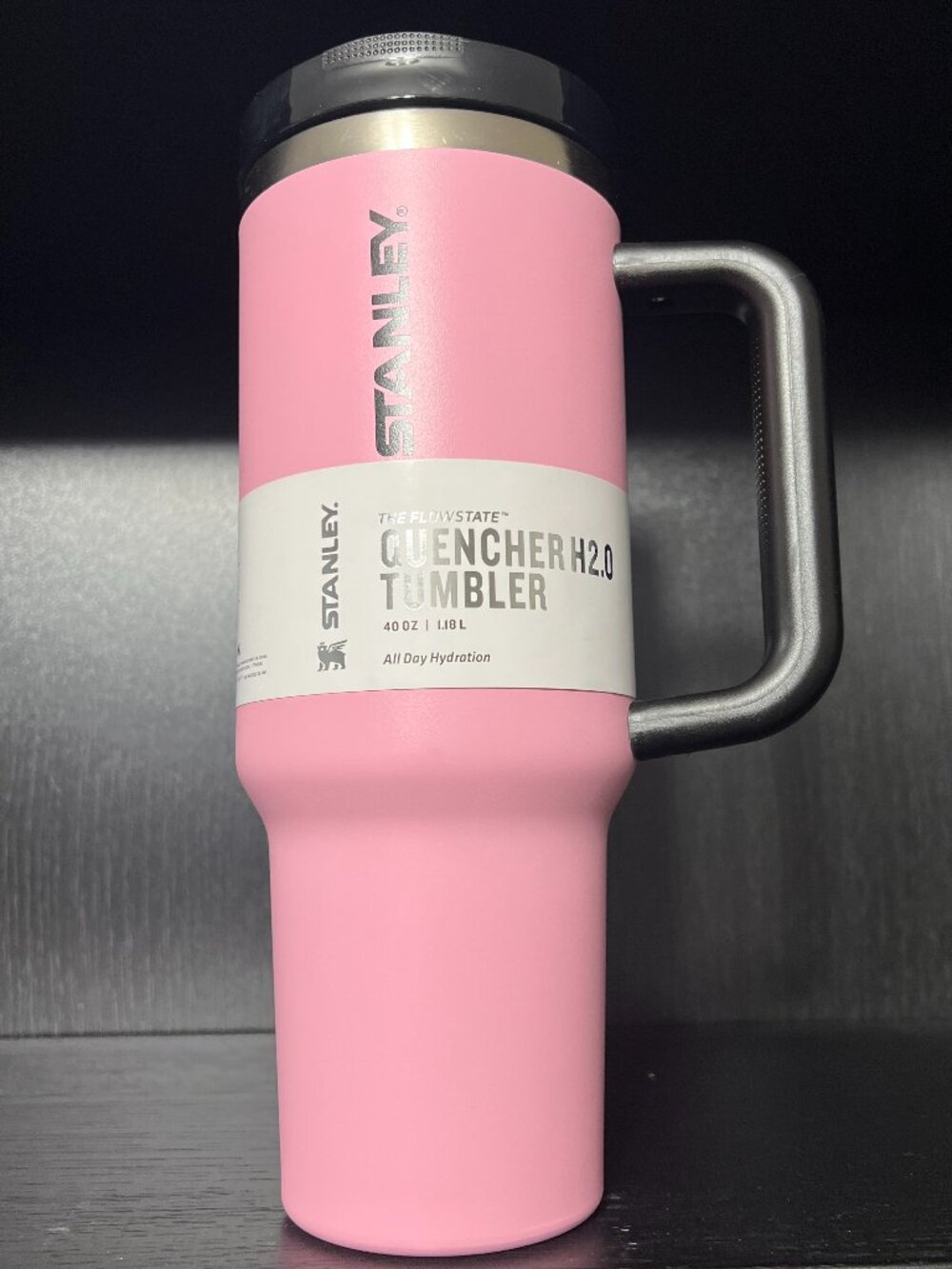Stanley X Messi Pink Quencher H20 Tumbler w/straw
